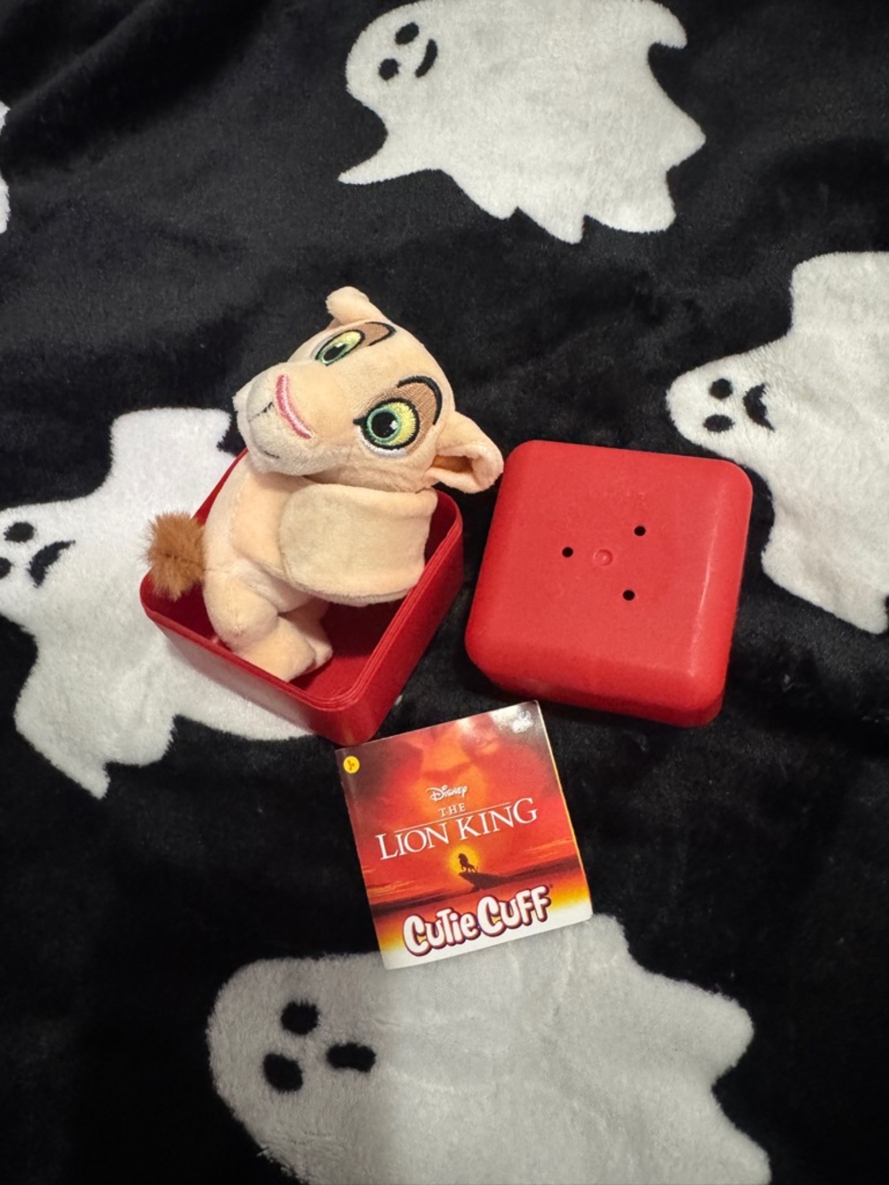 Disney Lion King Cutie Cuff Nala Plush BRAND NEW